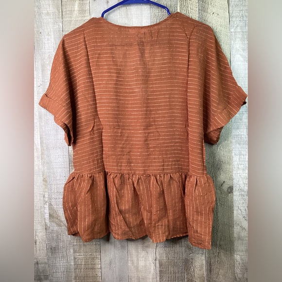 Blu Pepper Size Small Semi-Sheer Peplum Ribbed V-Neckline Short Sleeve B… - Picture 2 of 9